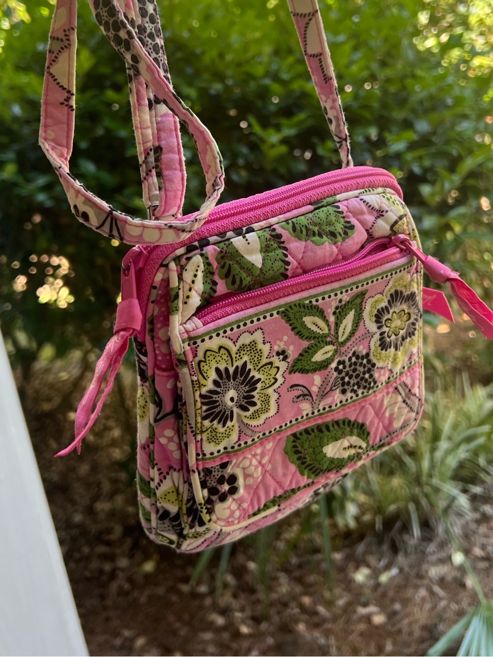 Vera Bradley Pink floral crossbody bag